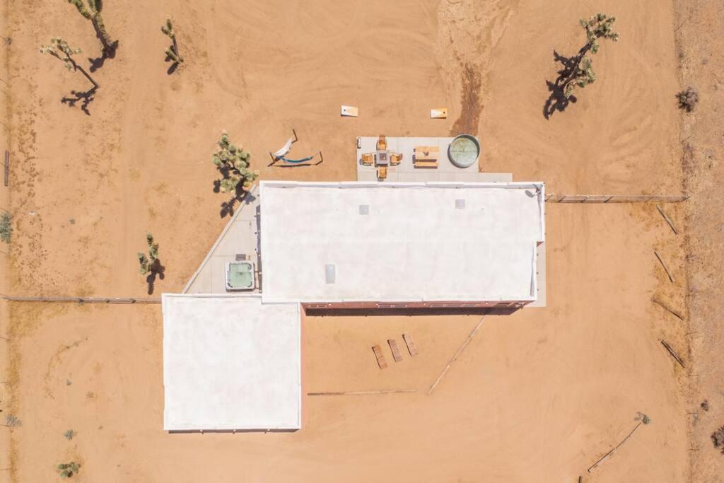 Near Pappy & Harriet'S + Rimrock Ranch W/ Hot Tub Villa Pioneertown ภายนอก รูปภาพ