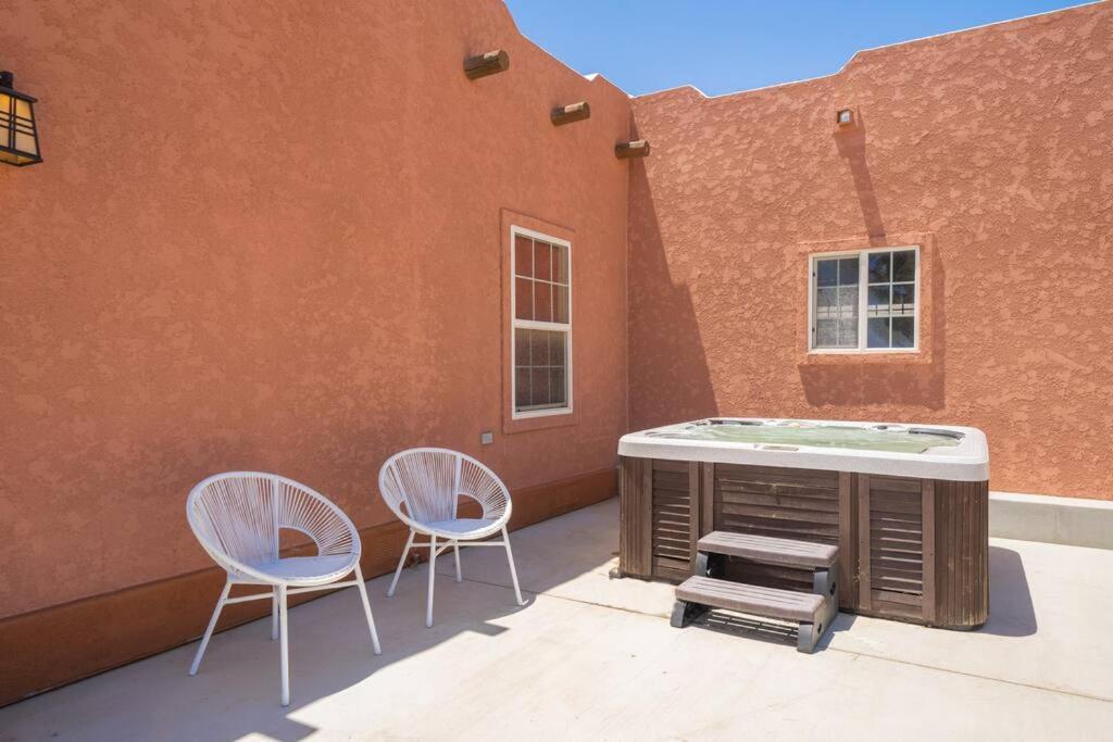 Near Pappy & Harriet'S + Rimrock Ranch W/ Hot Tub Villa Pioneertown ภายนอก รูปภาพ