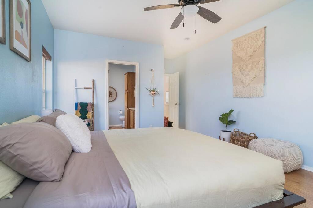 Near Pappy & Harriet'S + Rimrock Ranch W/ Hot Tub Villa Pioneertown ภายนอก รูปภาพ