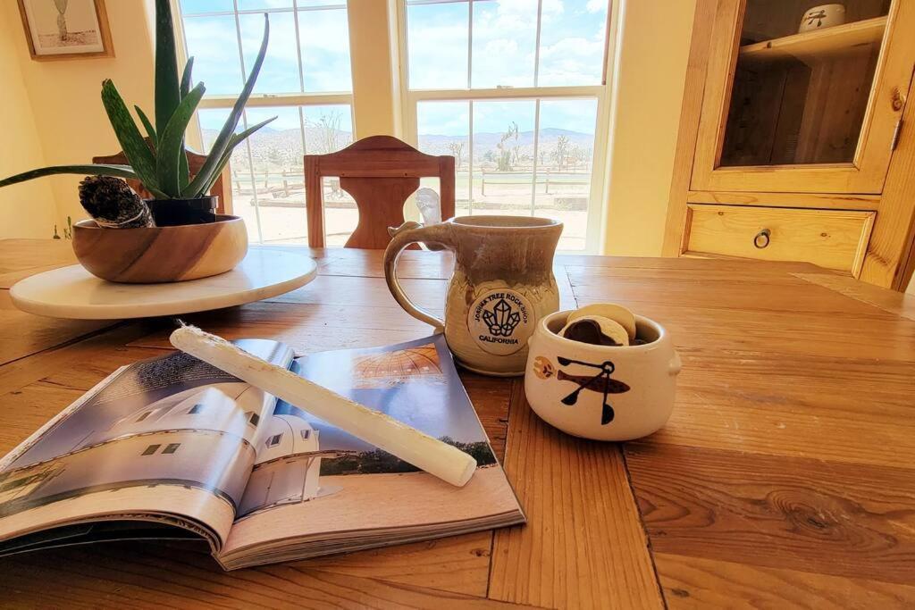 Near Pappy & Harriet'S + Rimrock Ranch W/ Hot Tub Villa Pioneertown ภายนอก รูปภาพ